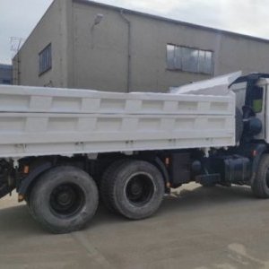 foto RENOVIERT 6x6 kipper Tatra Terrno