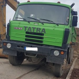 foto 6x6 kipper Tatra T815 NEU REIFEN und heizung