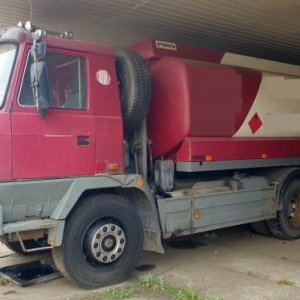 foto 17m3 ADR 6x6 zisterne T815 Stokota tankwagen